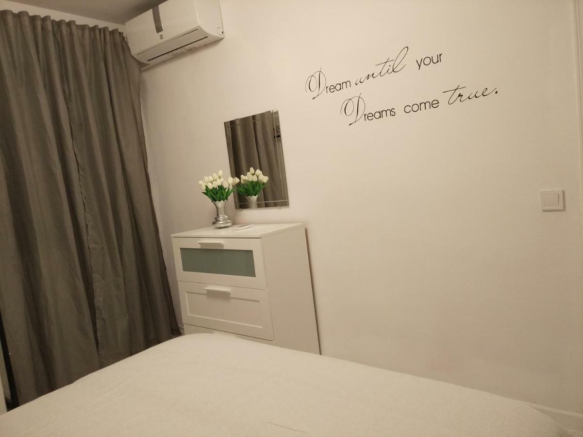 מאלגה Apartamento Capuchinos מראה חיצוני תמונה