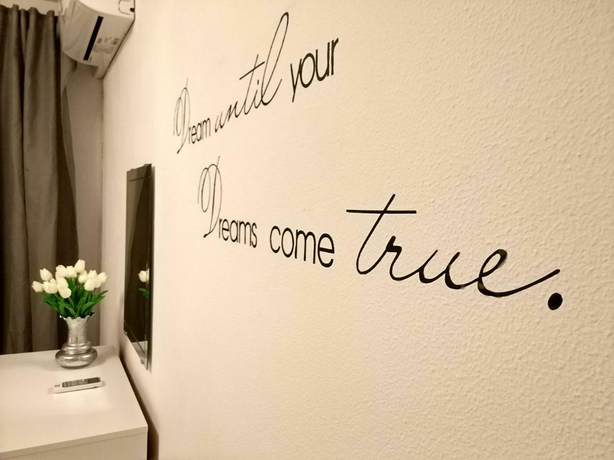 מאלגה Apartamento Capuchinos מראה חיצוני תמונה